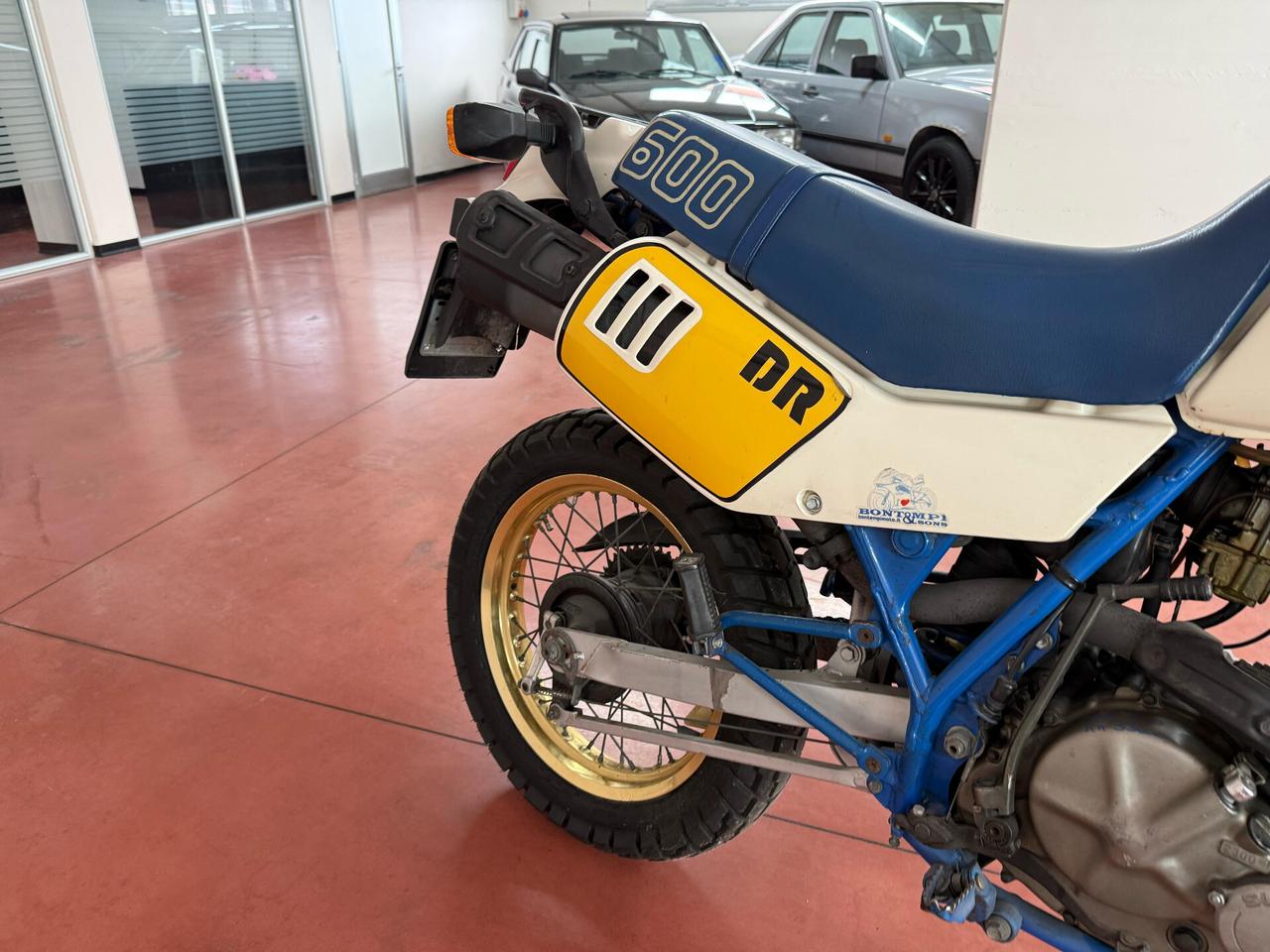 DR 600 Suzuki, Incredibilmente bella, INTERESSE STORICO E MOTORE CAMBIATO, CON 33000KM