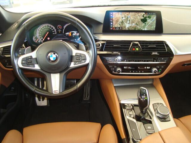 Bmw 520d Touring M SPORT 190CV 2018
