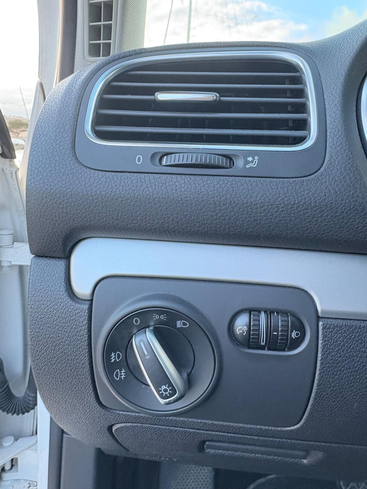 Volkswagen Golf Highline DSG Unico Proprietario