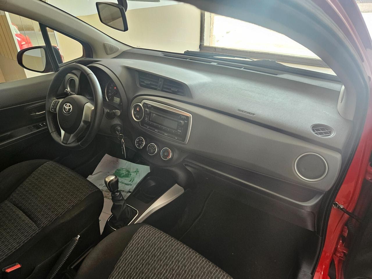 Toyota Yaris 1.4 D-4D 5 porte Lounge
