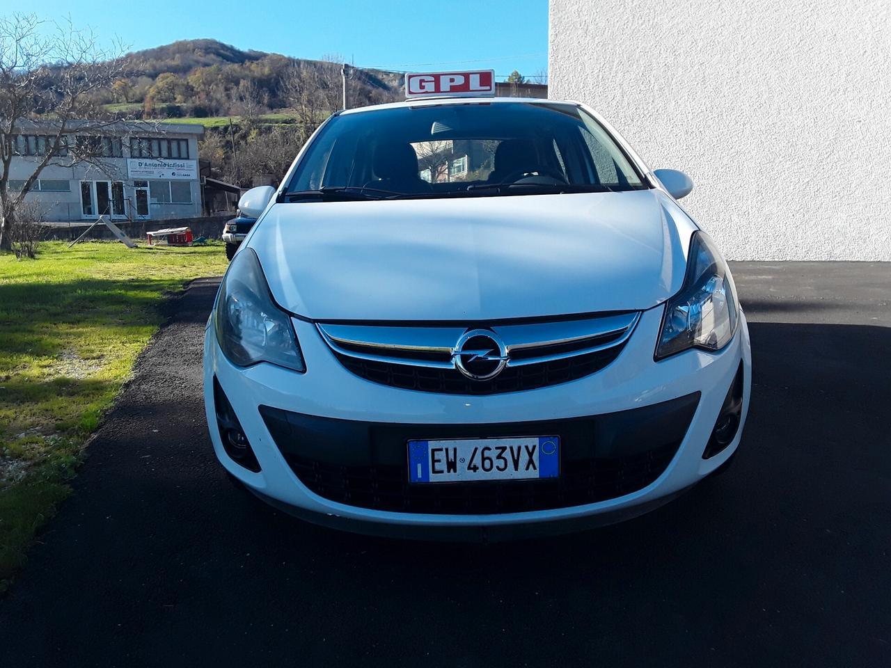 Opel Corsa 1.2 85CV 5 porte GPL-TECH Ecotec