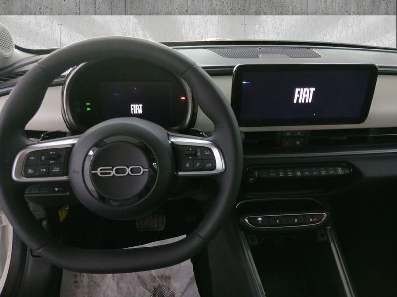 FIAT 600 1.2 hybrid La Prima 110cv auto