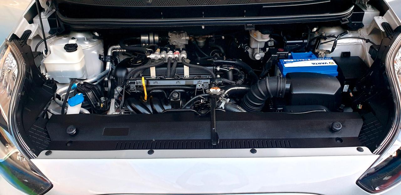 HYUNDAI IX20 1.4 BENZINA G.P.L DI CASA KM 84 MILA