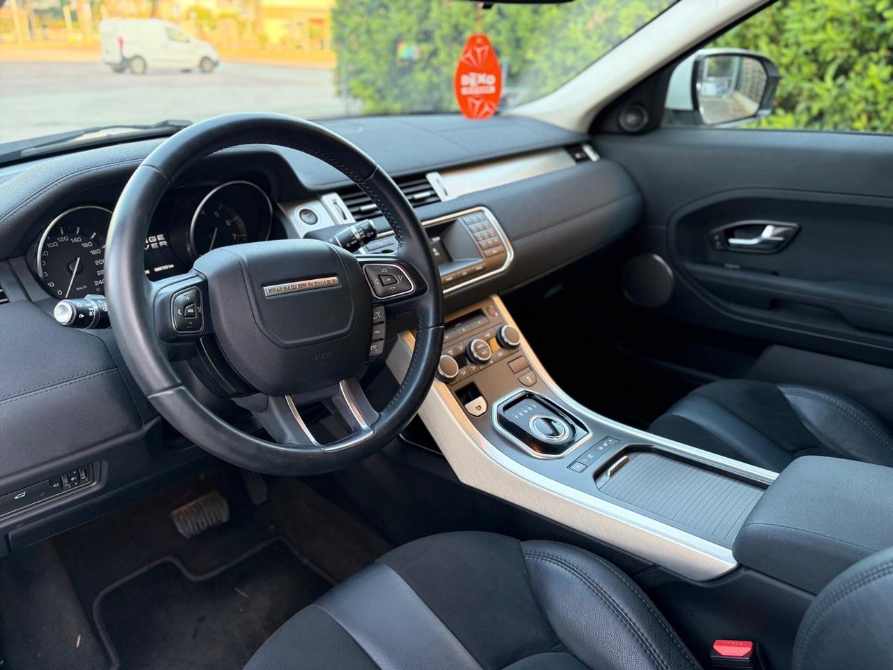 Land Rover Range Evoque 2.0 Si4 5p. Prestige