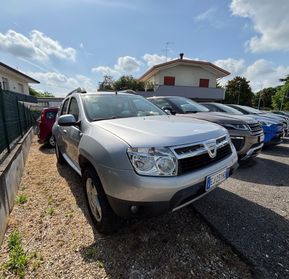 Dacia Duster 1.5 Diesel Neopatentati con gancio di traino