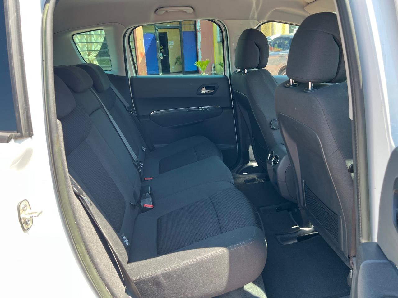 Peugeot 3008 1.6 HDi 115CV Allure