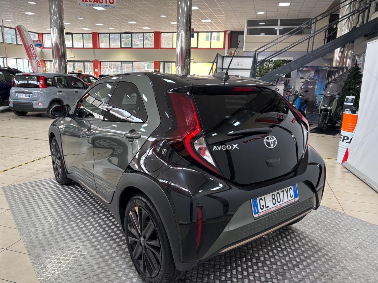 Toyota Aygo X 1.0 VVT-i 72 CV 5 porte Trend