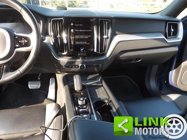 VOLVO XC60 allestimento R-design ben tenuta e manutentata