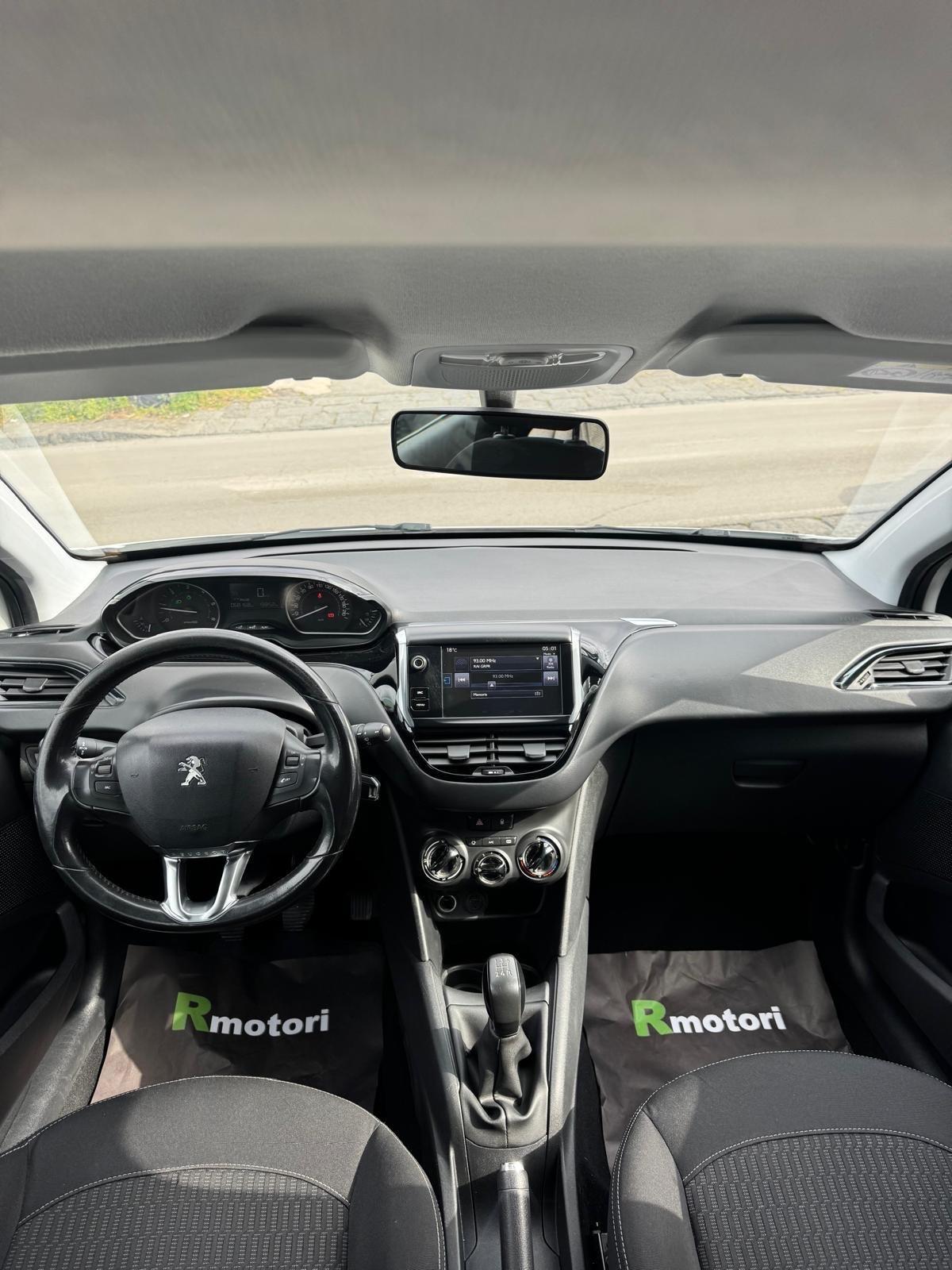 Peugeot 208 BlueHDi 75 5 porte Allure