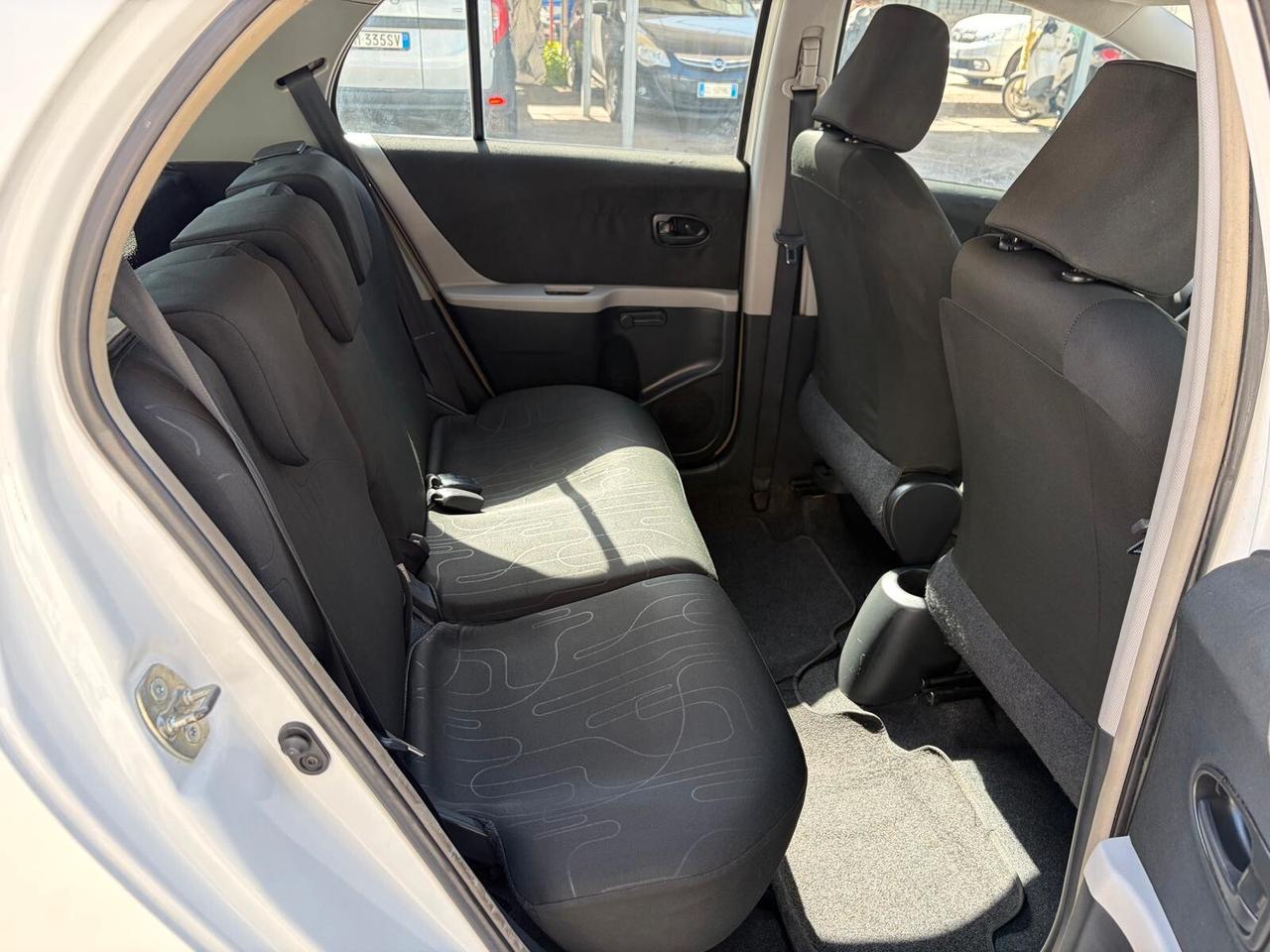 Toyota Yaris 1.0 COMPRESO PASSAGGIO&GARANZIA