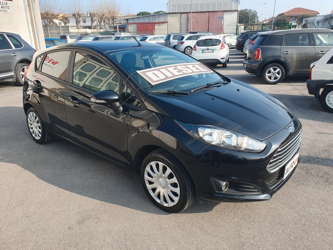 Ford Fiesta 1.5 TDCi 75CV Neopatentati 2015