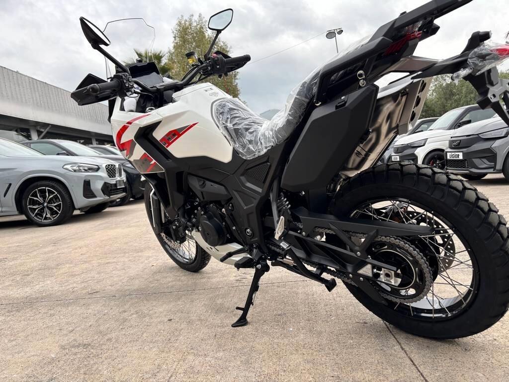 Zontes ZT 703 F tua a soli 85 euro al mese senza anticipo