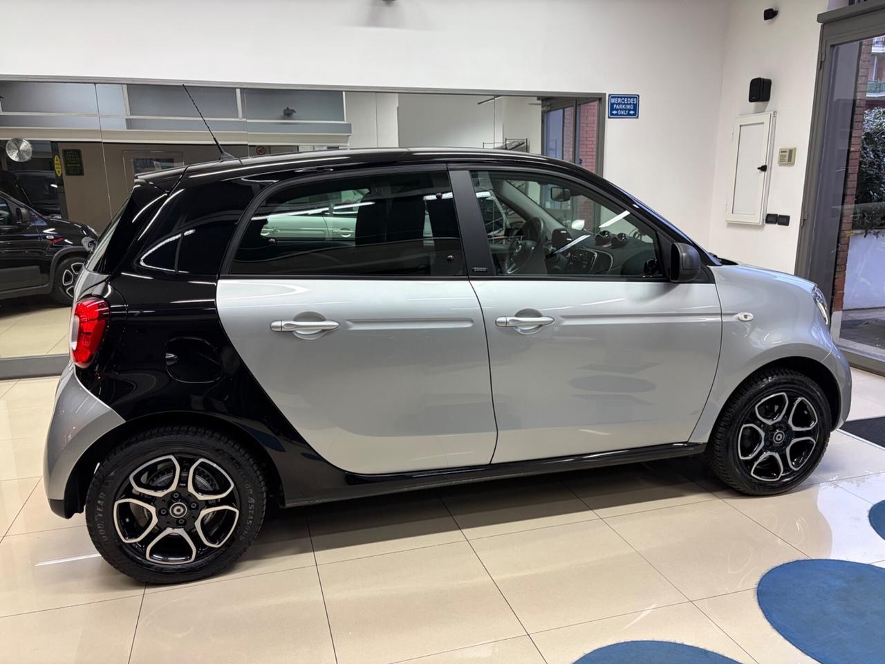 Smart ForFour Passion 90cv - SOLO 18.367Km !!!