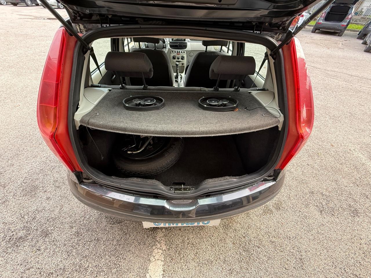 Fiat Punto 1.2 5 porte - GPL - Neopatentati