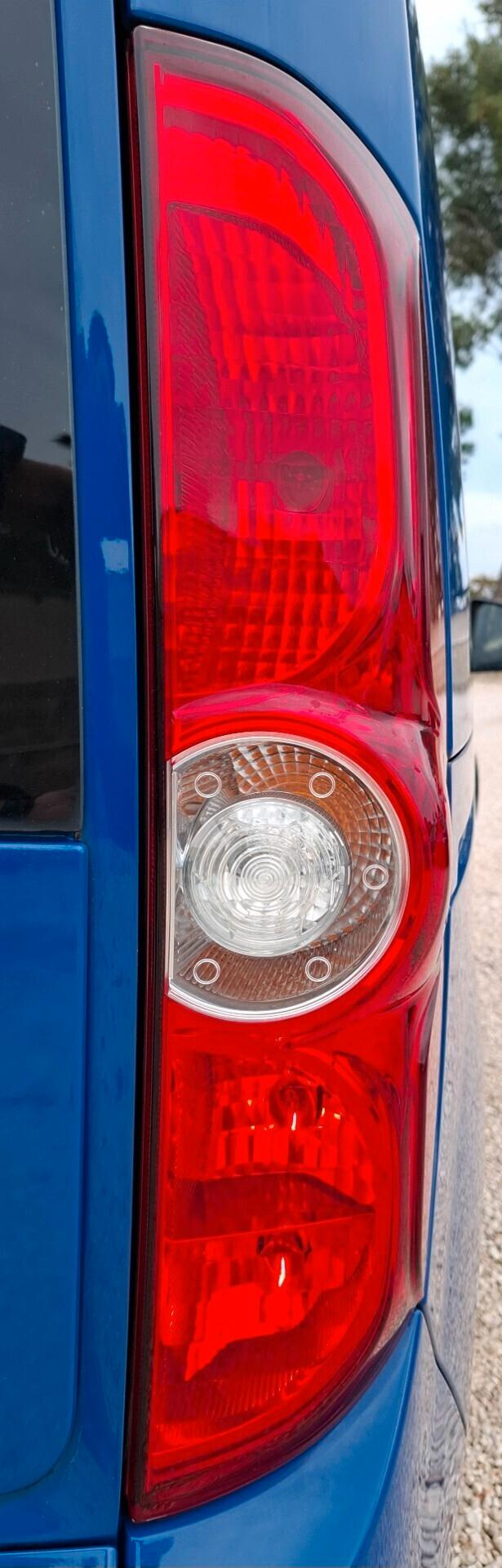 OPEL COMBO 1.6 MJT 120CV 5 POSTI-climatronic*