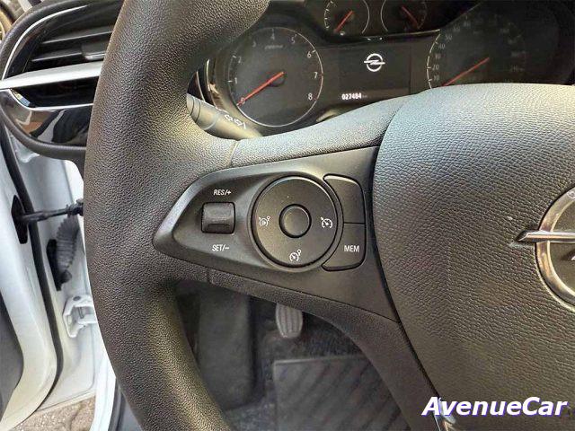 OPEL Corsa 1.5 Edition ADATTA A NEOPATENTATI UNI PROPRIETARIO