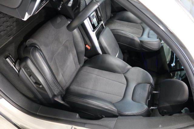 AUDI Q8 55 TFSI quattro tiptronic Sport