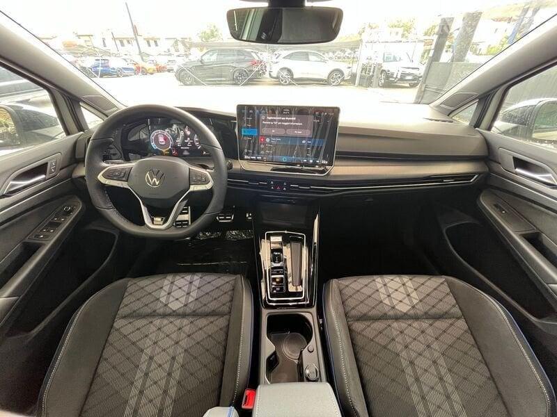 Volkswagen Golf 1.5 etsi R-Line Plus 150cv dsg