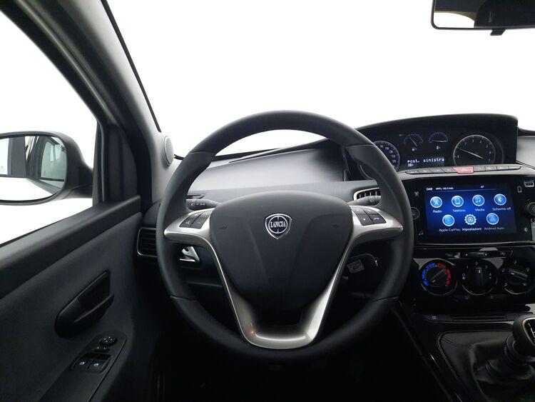 Lancia Ypsilon Gold BZ386946 1.0 Mild Hybrid 69CV