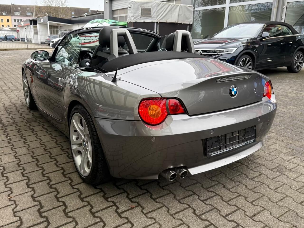 Bmw Z4 2.5i Roadster Aut.|PELLE|BI-XENON