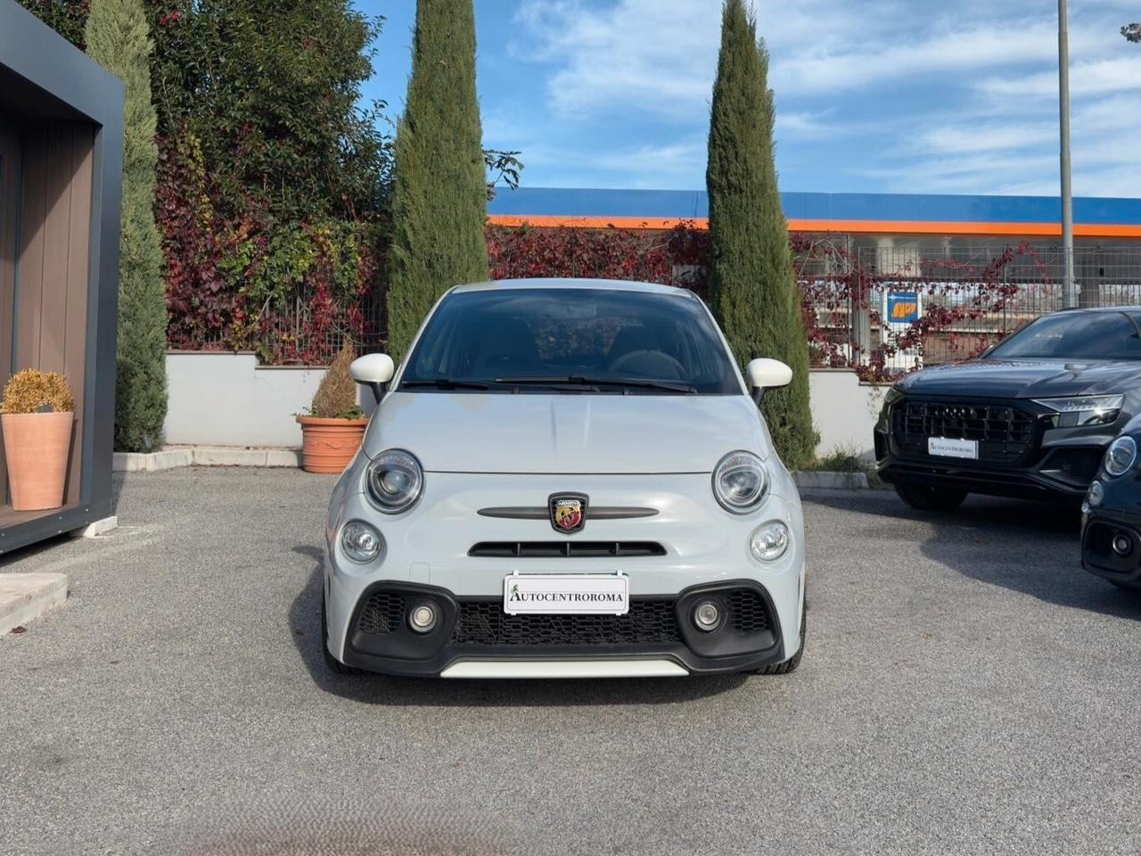 Abarth 595 1.4 Turbo T-Jet 180 CV Esseesse