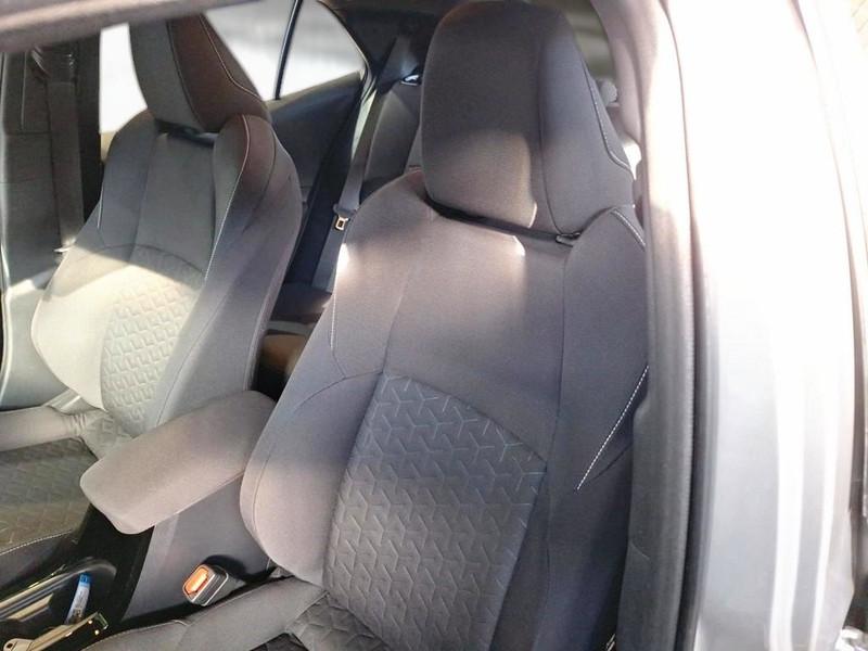 TOYOTA COROLLA 1.8 HYBRID BUSINESS 5 PORTE BERLINA