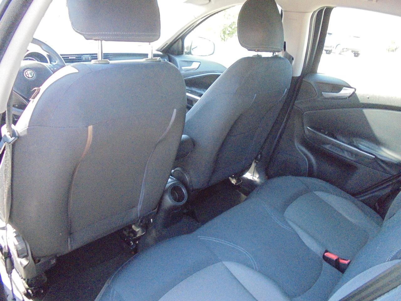 Alfa Romeo Giulietta 1.6 JTDm-2 105 CV Exclusive