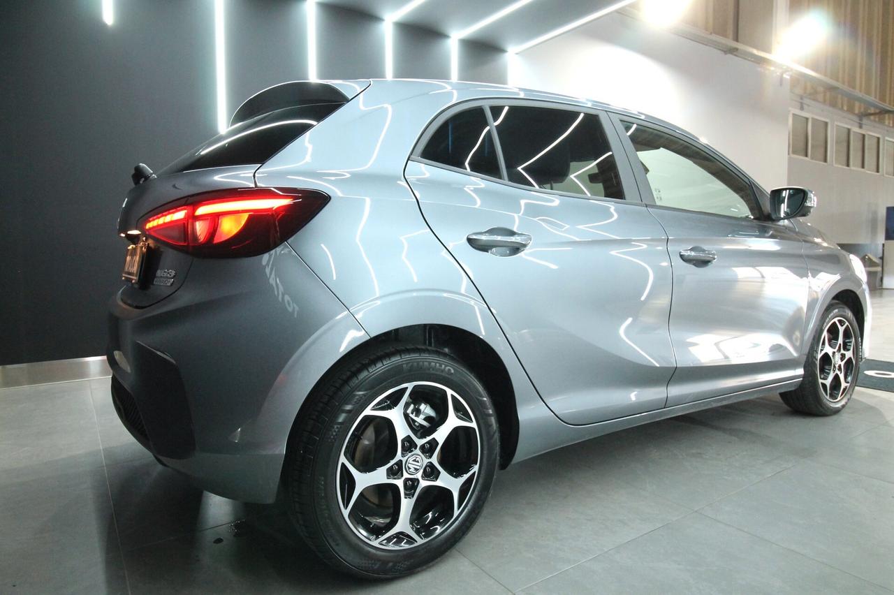MG 3 1.5 102 CV HYBRID+LUXURY