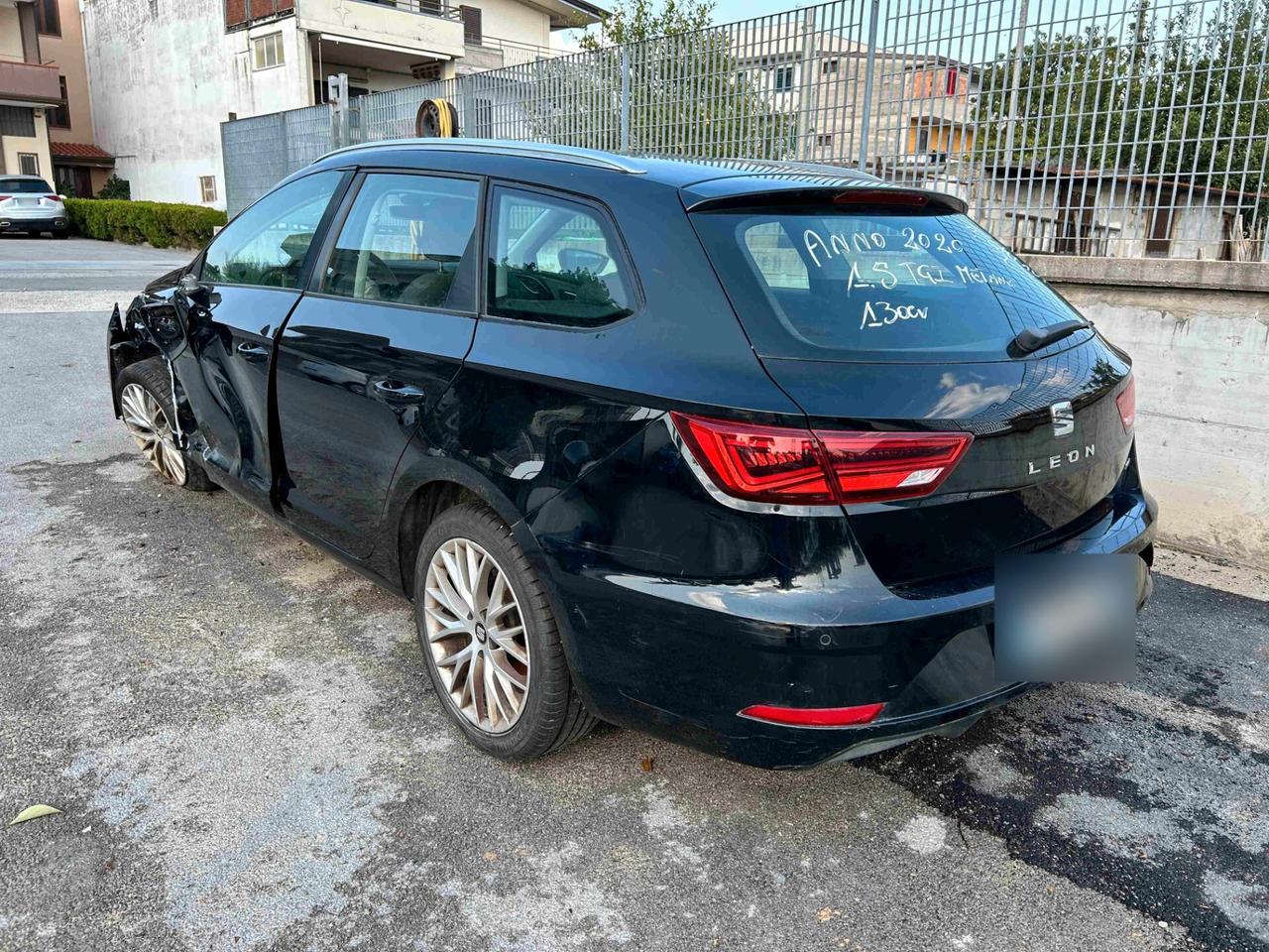 Seat Leon 1.5 TGI Metano 130CV - 2020 Incidentata