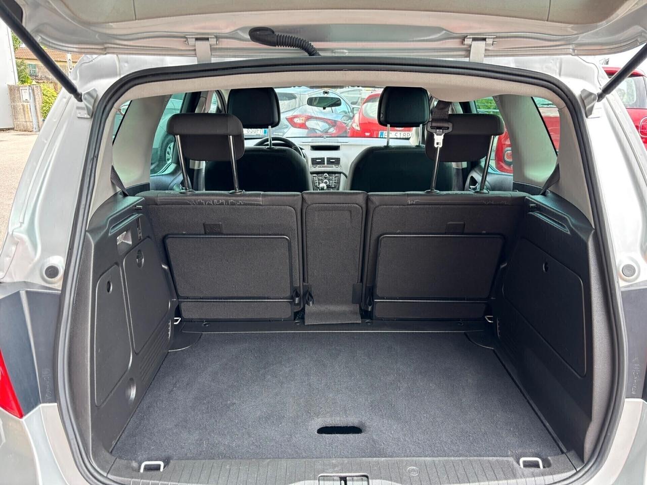 Opel Meriva 1.3 Diesel Neopatentati