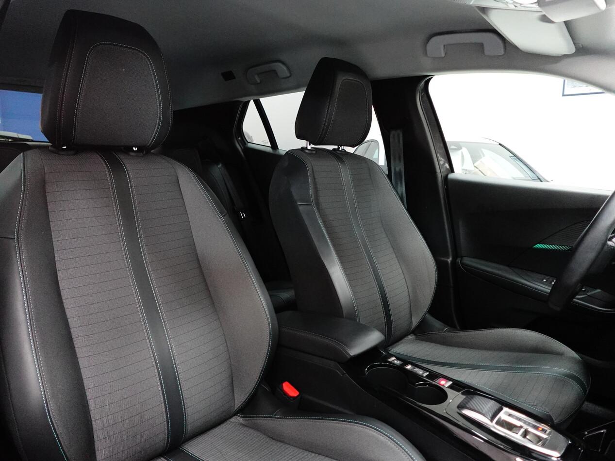 Peugeot 2008 1.5 BlueHDI 130 CV EAT8 ALLURE PACK