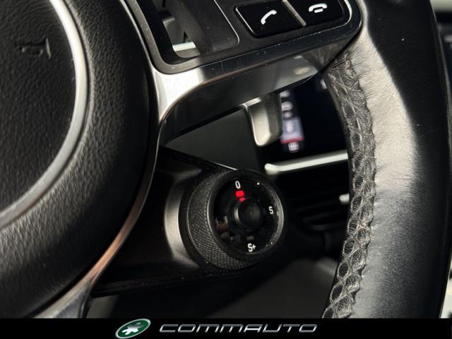 PORSCHE Cayenne Coupé 3.0 V6