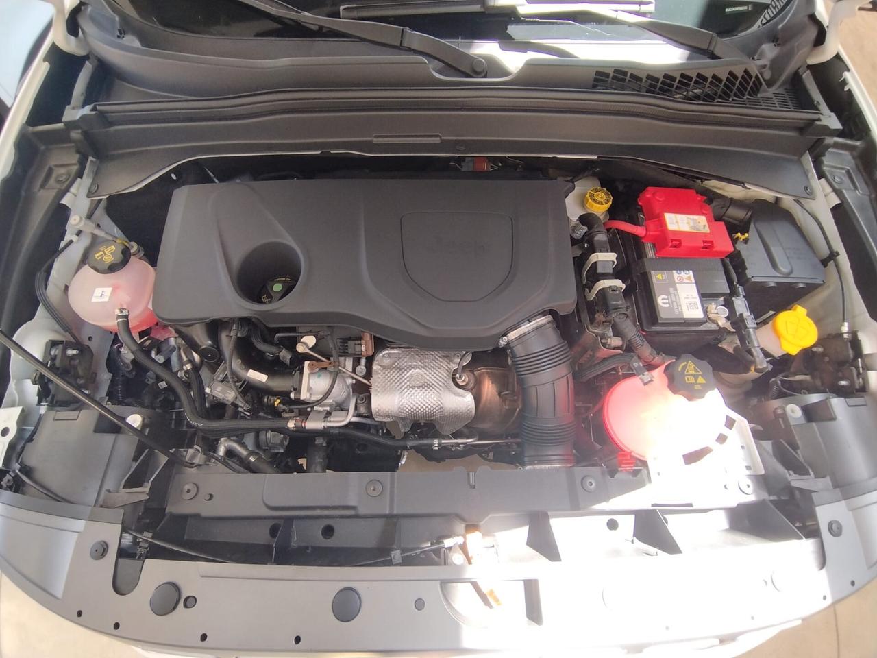 Jeep Renegade 1.5 Turbo T4 MHEV Limited