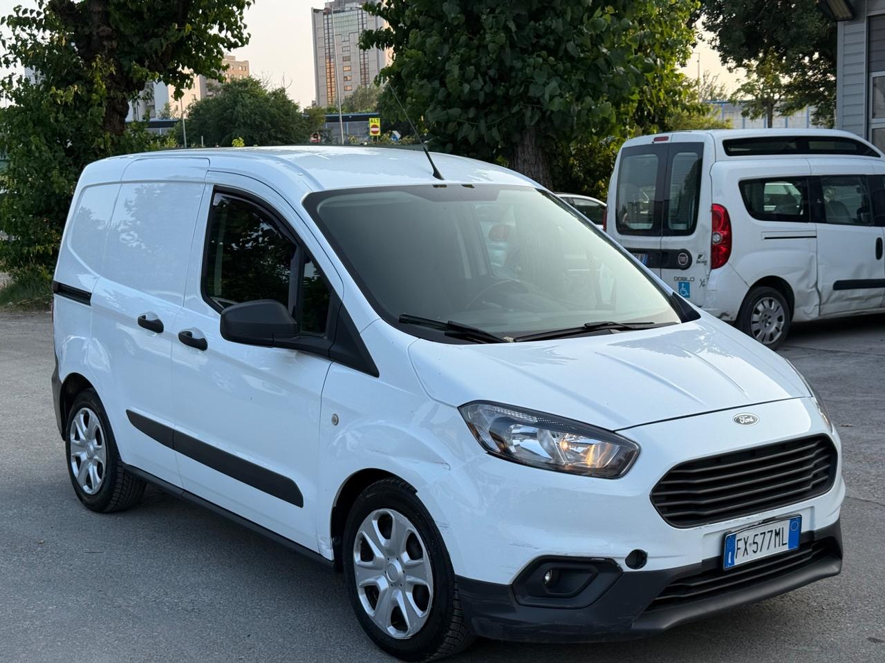 Ford Transit Courier Transit Courier 1.5 TDCi 75CV Van Trend