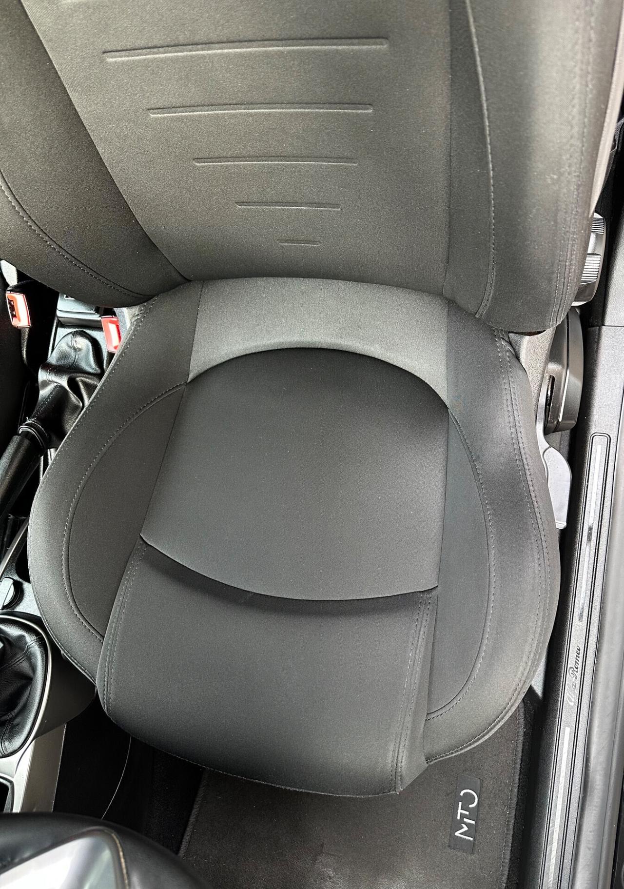 Alfa Romeo MiTo 1.4 8V benzina 78cv S&S Urban