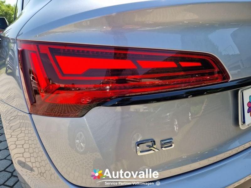 Audi Q5 40 TDI quattro S tronic Business Advanced