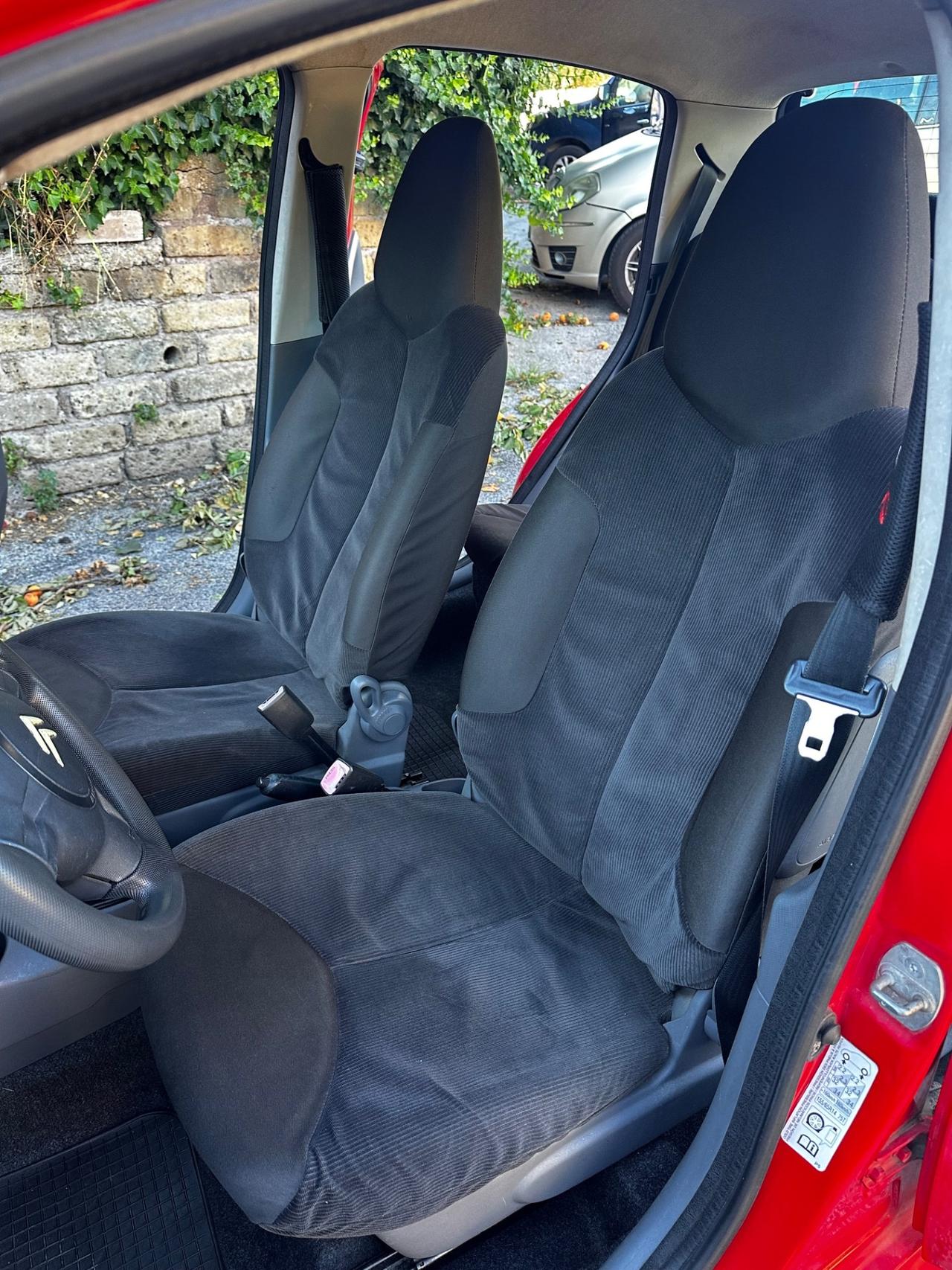 Citroen C1 1.0 benzina BACI - 5 Porte
