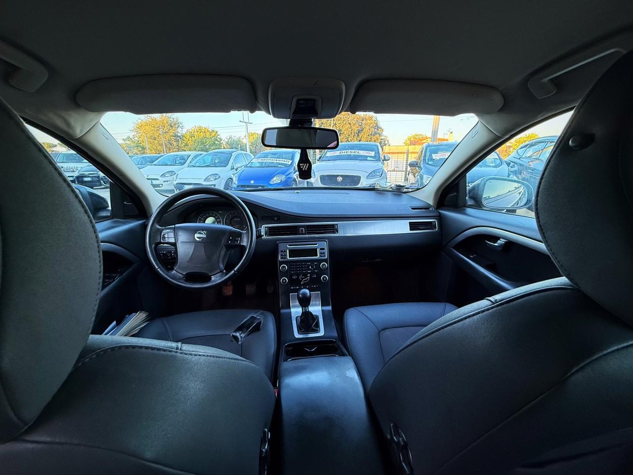 Volvo V70 2.4 D5 Summum Garanzia 12 Mesi
