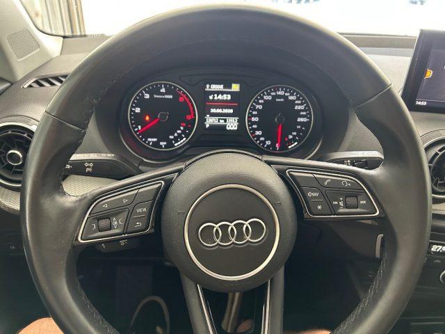 AUDI Q2 30 TDI S tronic Business