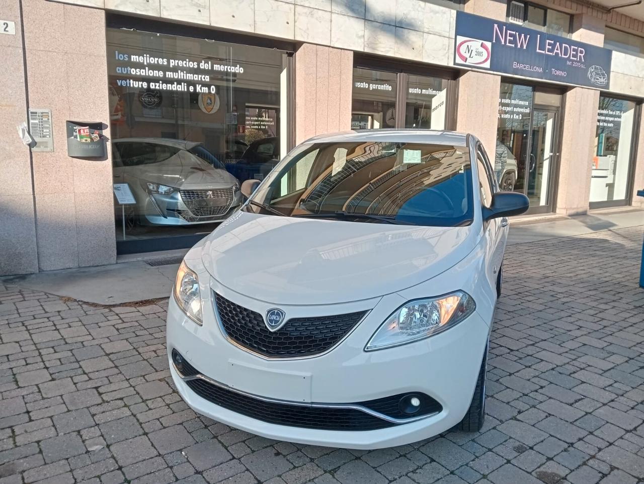 Lancia Ypsilon 1.2 69 CV 5 porte