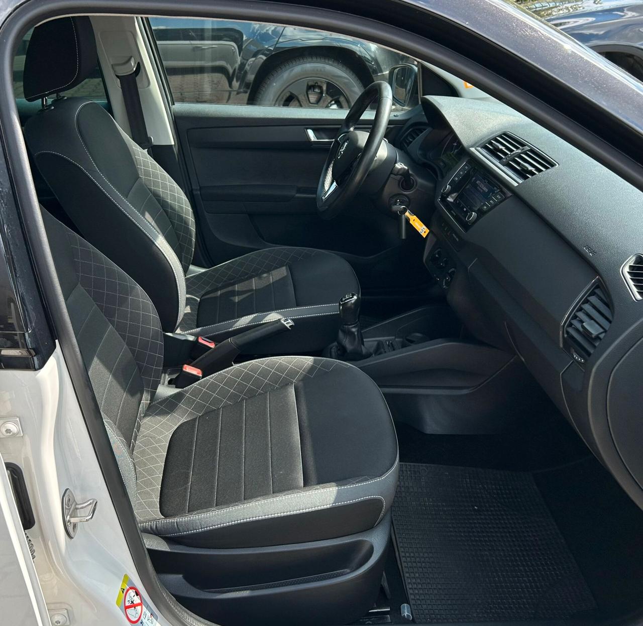 Skoda Fabia 1.0 MPI 60 CV Design Edition