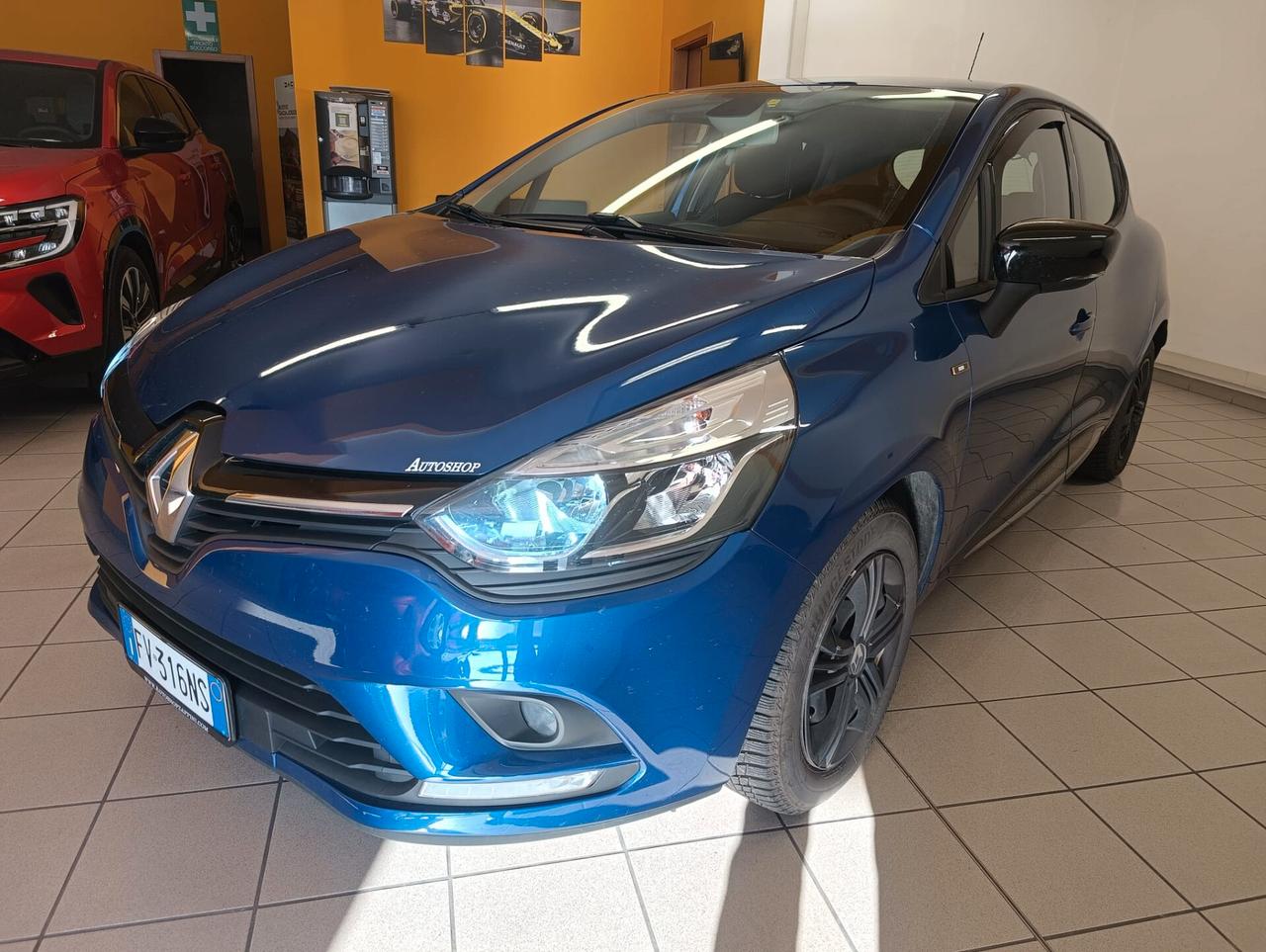 Renault Clio TCe 12V 90 CV GPL 5 porte Moschino Zen