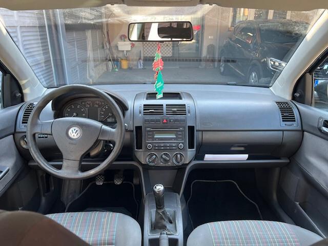Volkswagen Polo 1.2/70CV 12V 5p. Comfortline