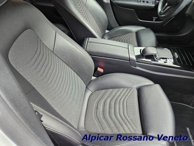 MERCEDES-BENZ A 180 d Automatic Premium
