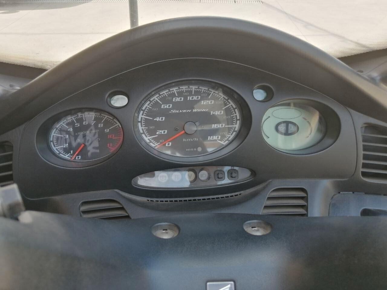 Honda Silver Wing 400