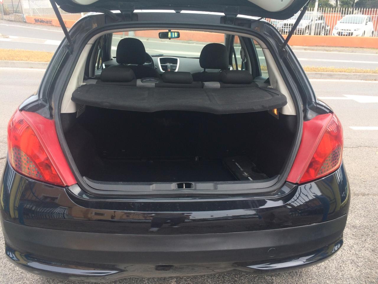 2008 Peugeot 207 1.4 8V 75CV 5p. Energie tagliandata garanzia !