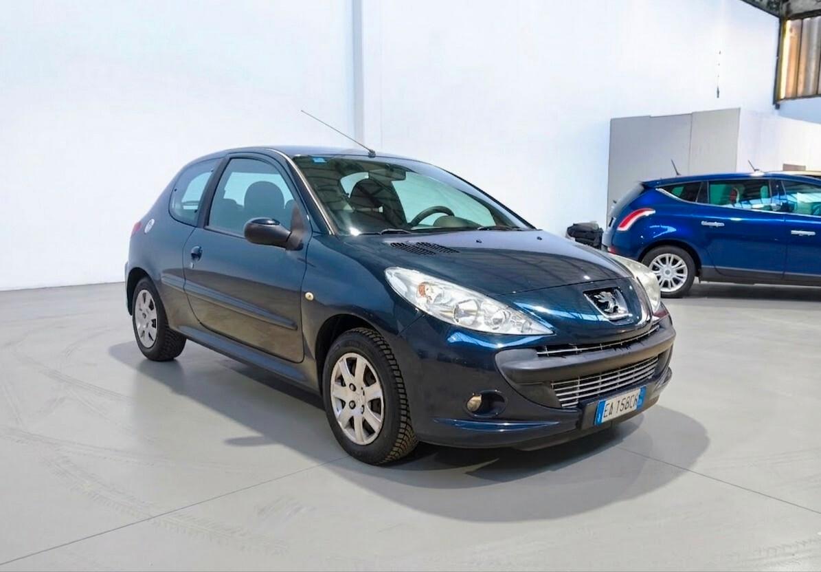 Peugeot 206+ GPL MOTORE KM0 EURO 4
