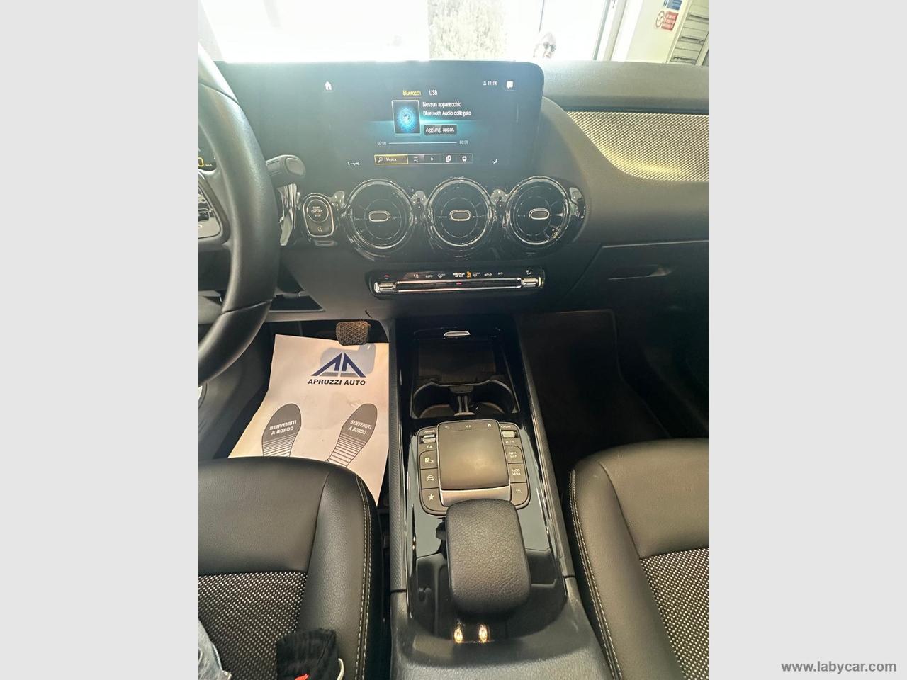 MERCEDES-BENZ GLA 200 d Automatic Business Extra
