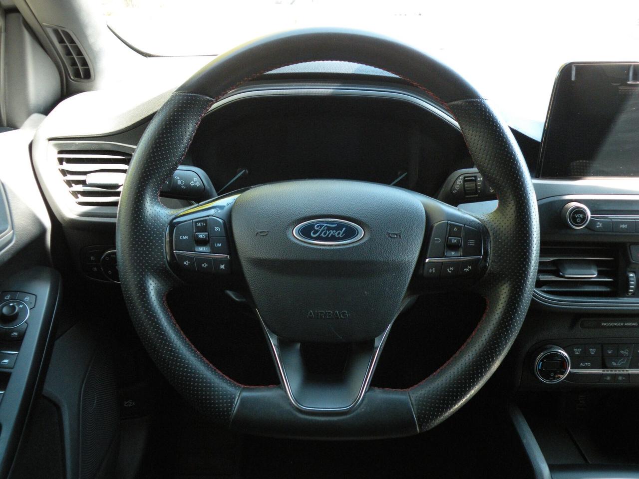 FORD FOCUS 1.0 HYBRID 125CV ST-LINE 2022
