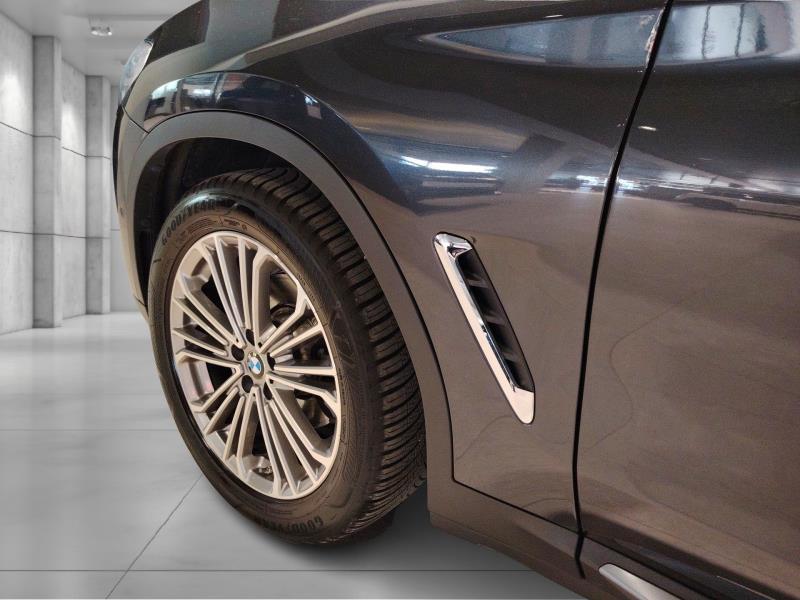 BMW X3 20 i Luxury xDrive Steptronic